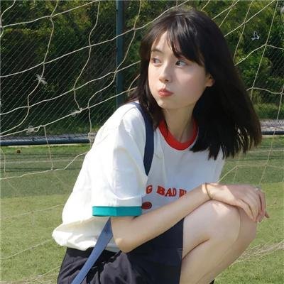 雅莉丝的照片
